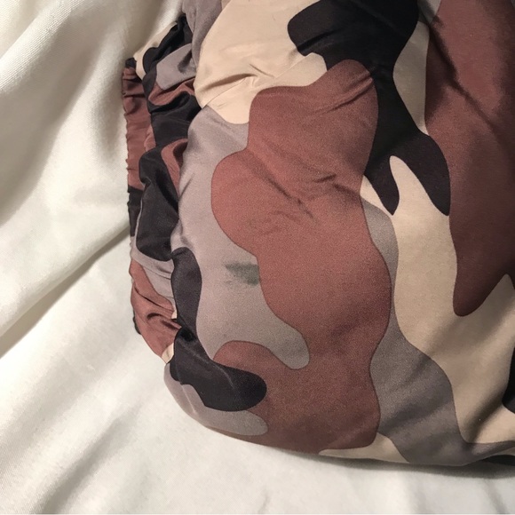 Forever 21 Forest-Camo print Puffer Coat WOMENS Lrg - Picture 5 of 9